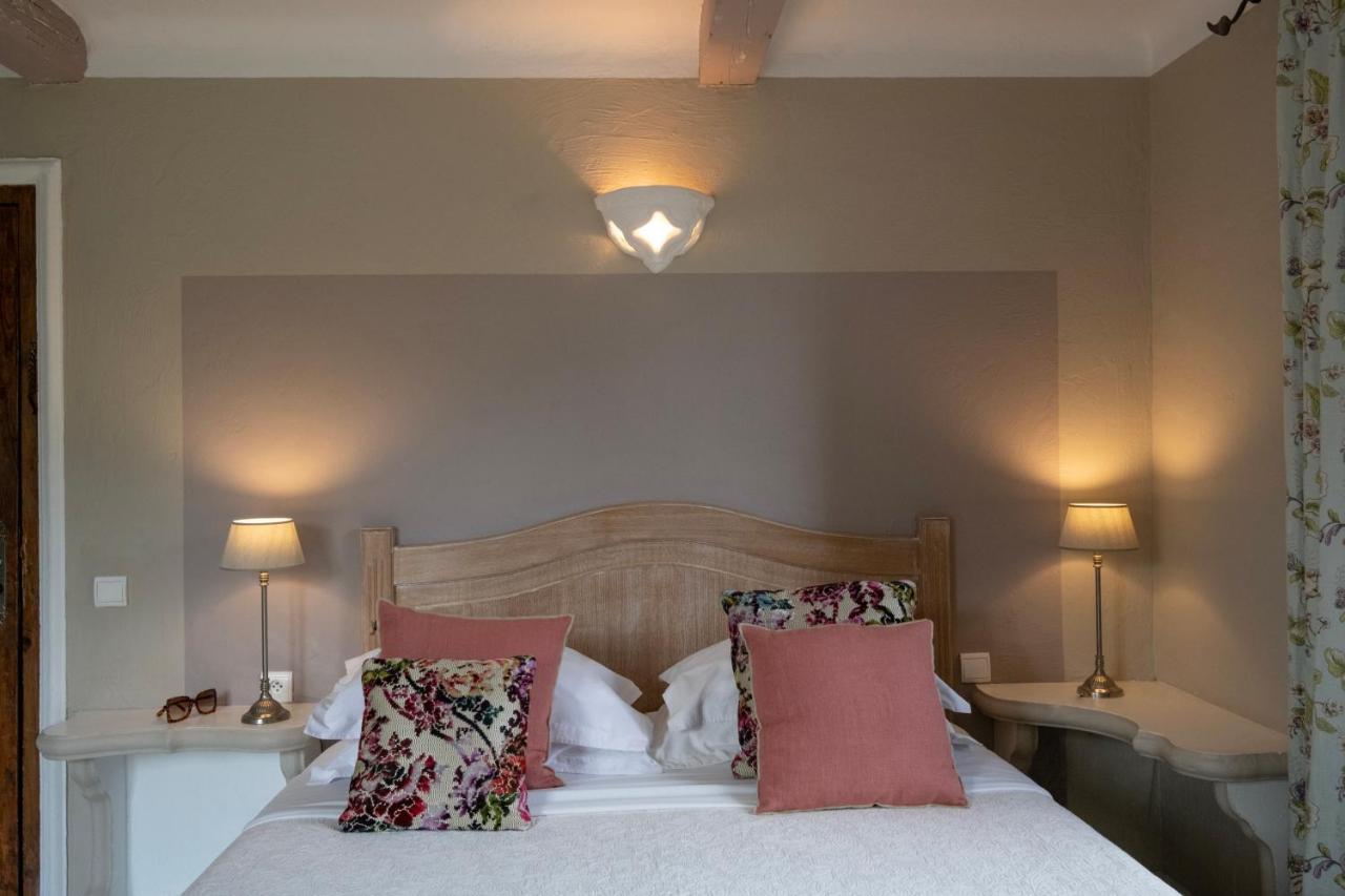 Hotel Les Messugues 생폴드방스 외부 사진